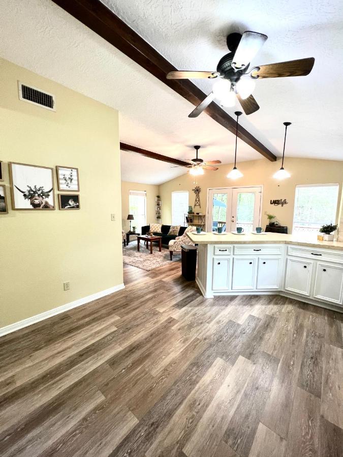 2 Bdrm Treehouse Hideout- Lake Conroe With Boat Ramp Montgomery Exterior foto