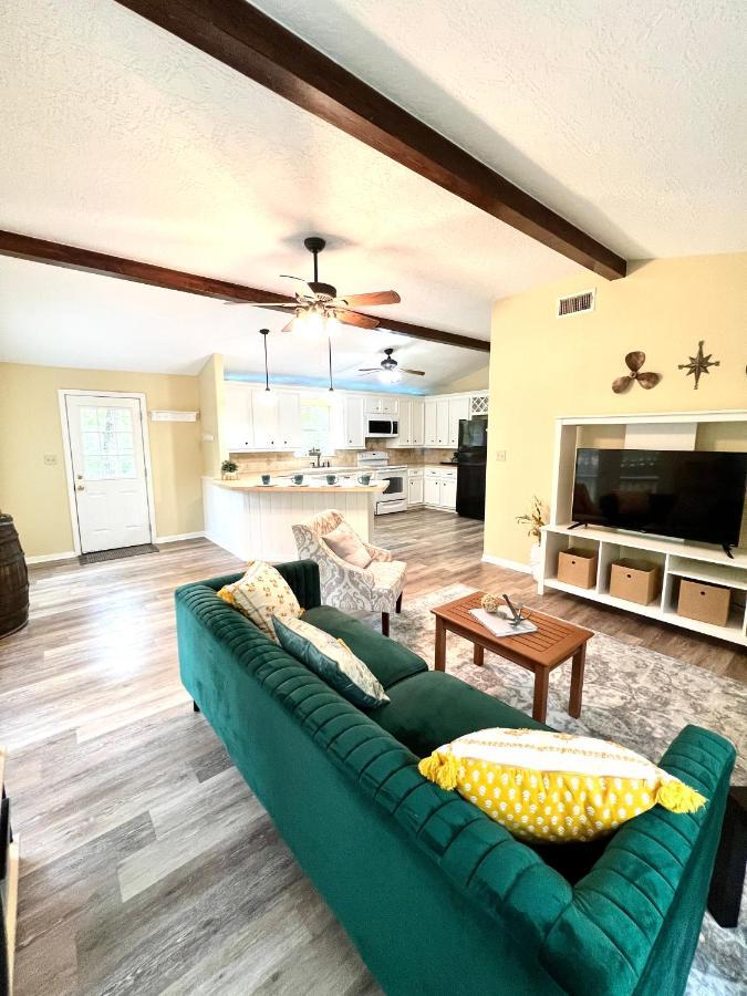 2 Bdrm Treehouse Hideout- Lake Conroe With Boat Ramp Montgomery Exterior foto